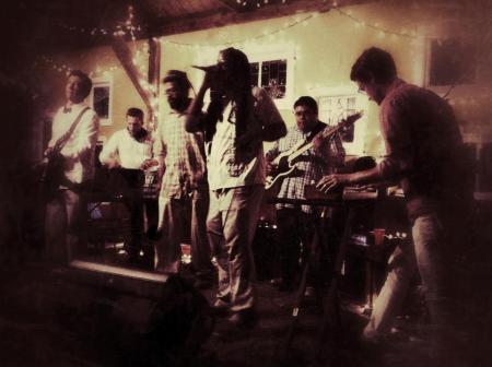 402811_10151189017544245_1435645522_n