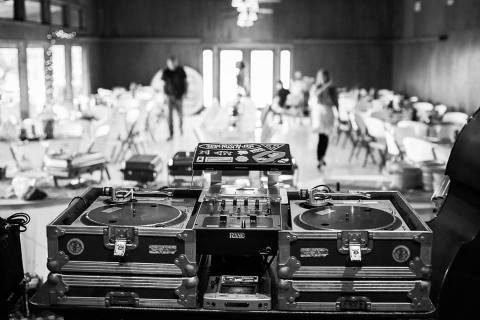 10253764_759546414121685_7437627920193894388_n