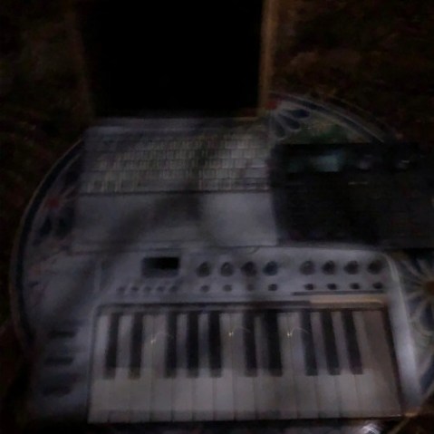 artworks-000650945884-a8qtlm-t500x500